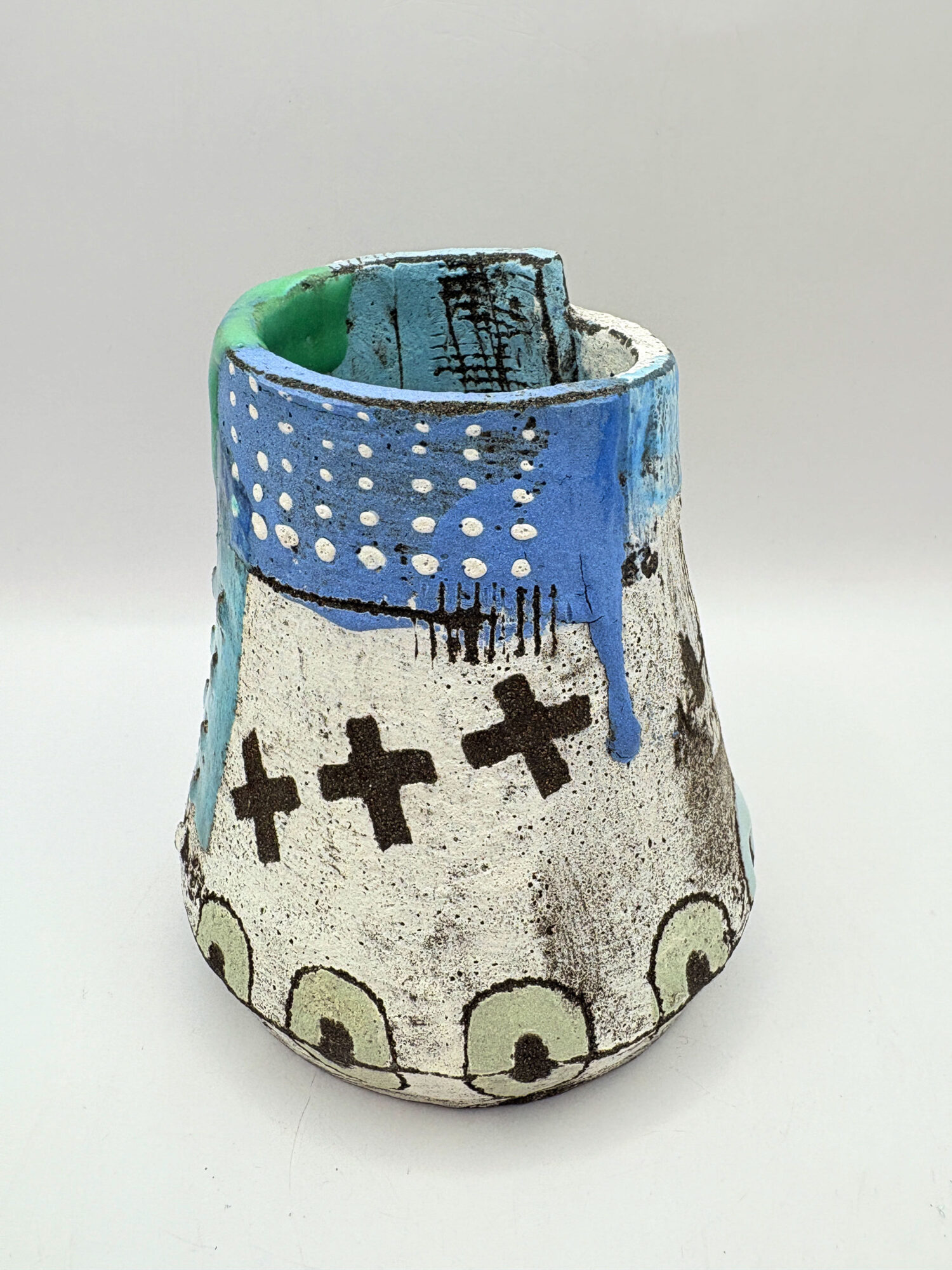 Altered vessel with orange - Image 5