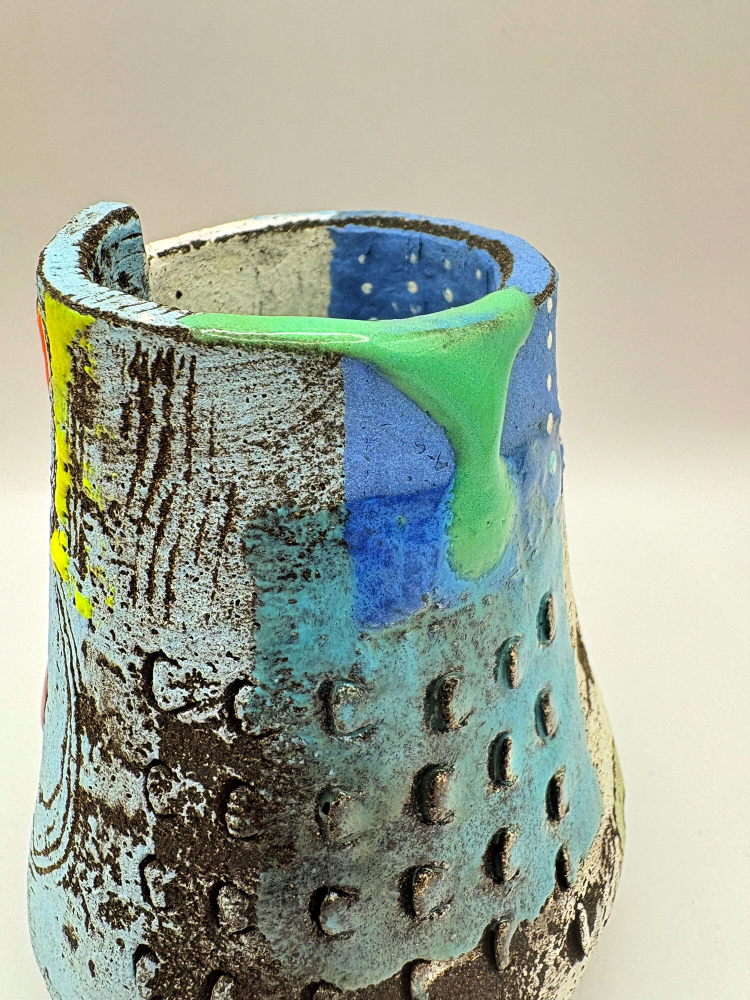 Altered vessel with orange - Image 3