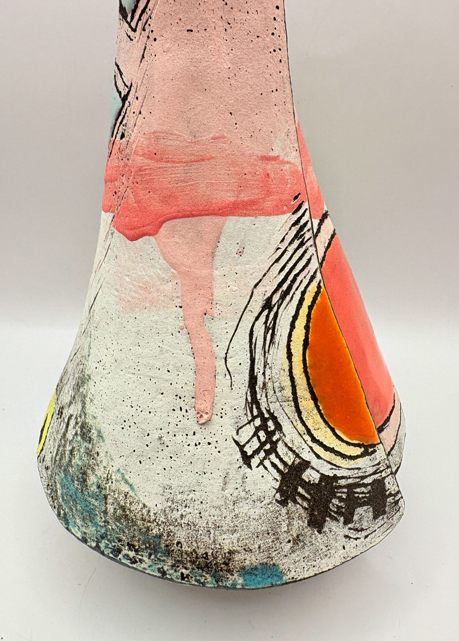 Pink vessel with orange - Image 4