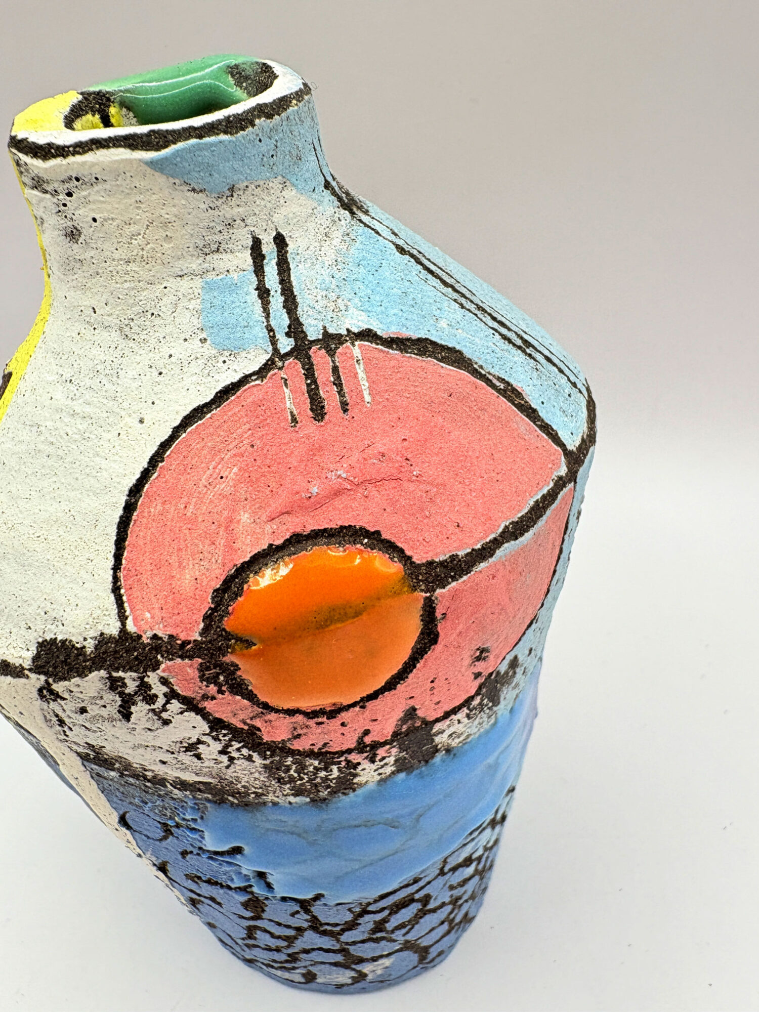 Small bottle with red circle - Image 2
