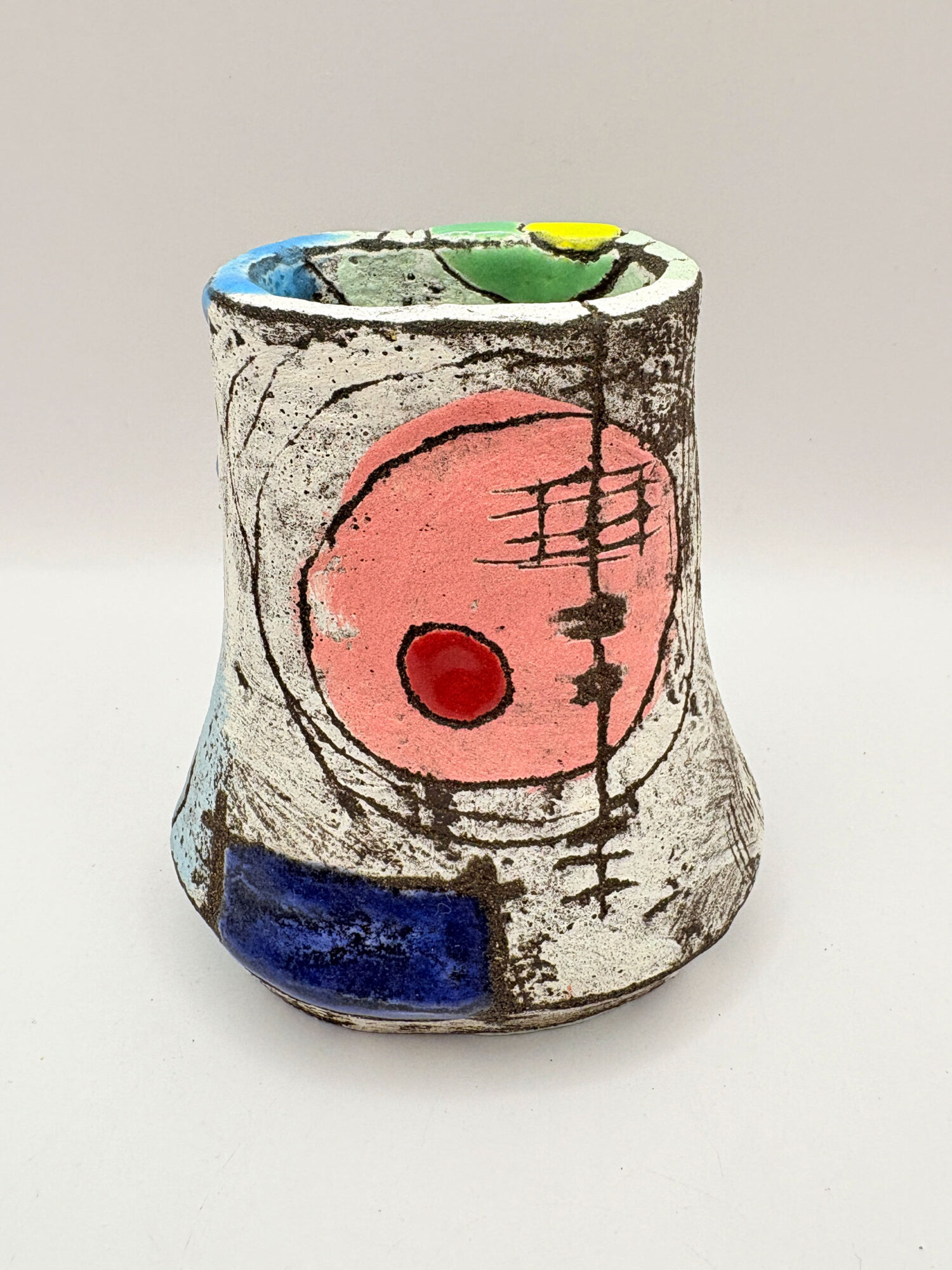 Small white vessel with blue rectangle