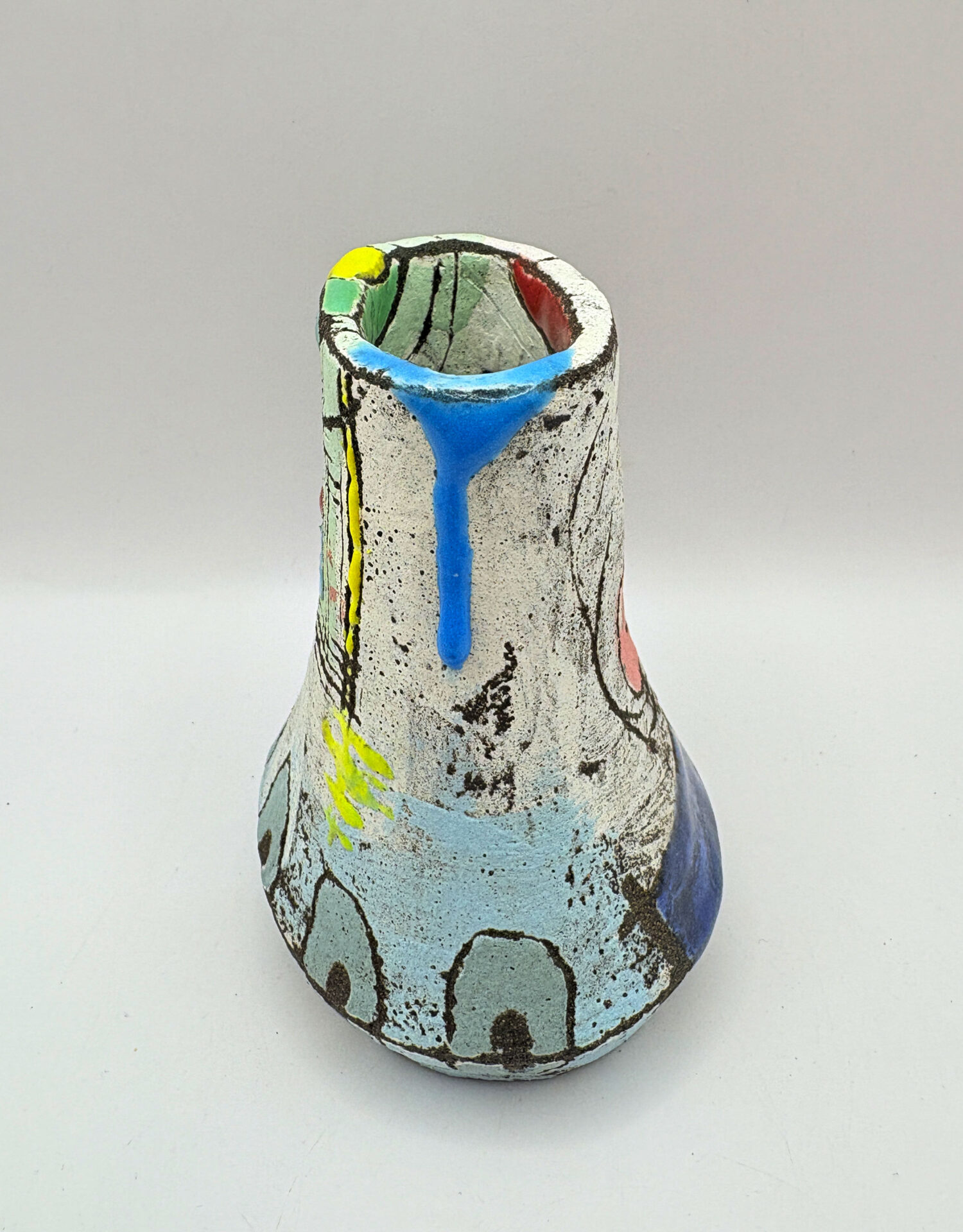 Small white vessel with blue rectangle - Image 5