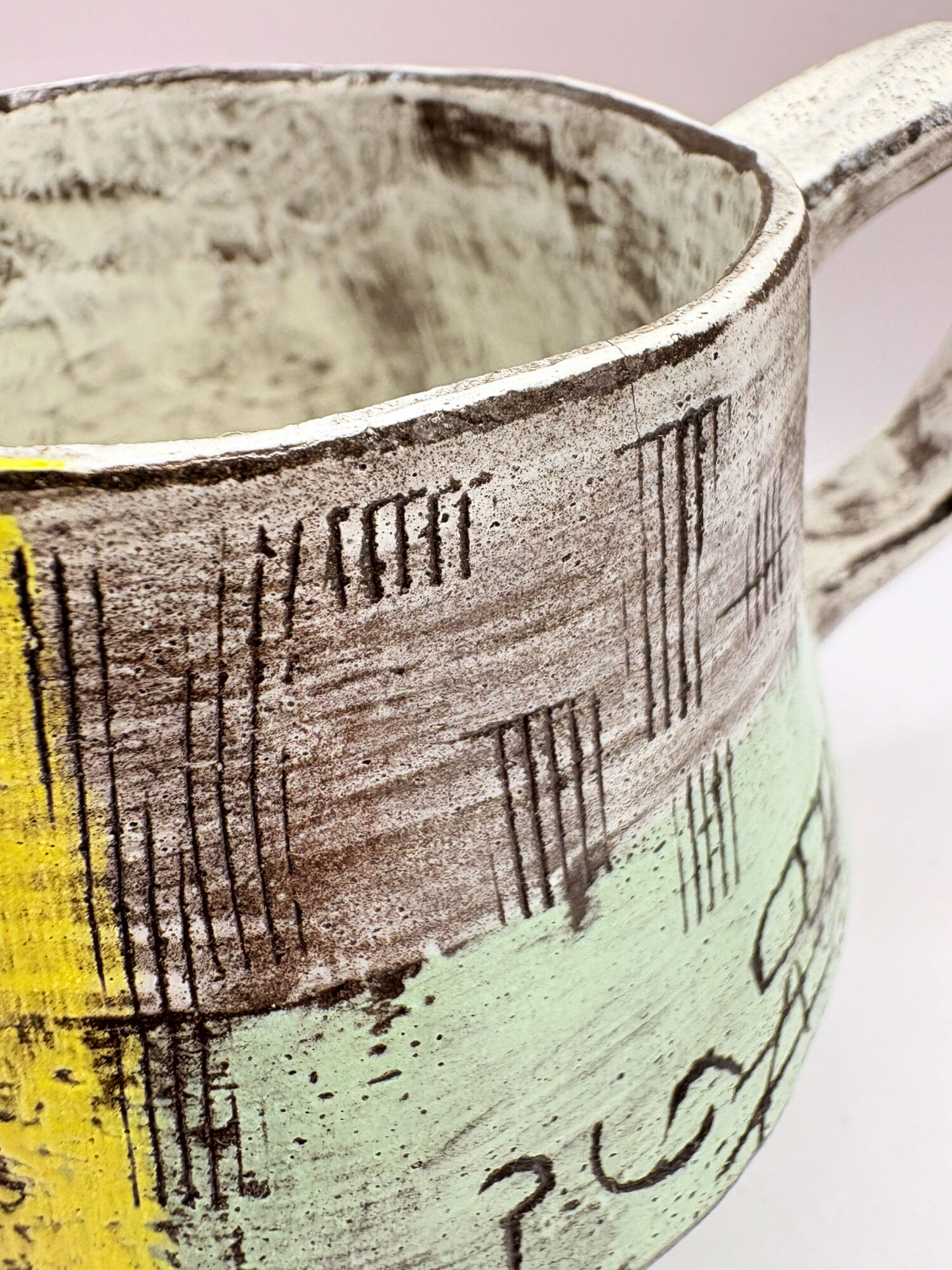 pink and green mug - Image 5