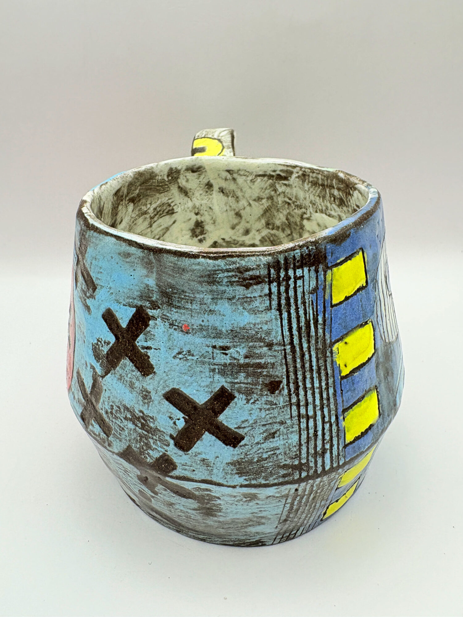 Red circle mug - Image 2